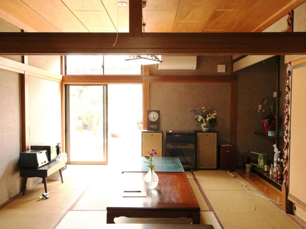 Guesthouse Karikakko Ogi Esterno foto